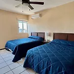 Beautiful Apartment In Cancun Beach Front Ocean View
