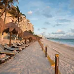 Club Regina Cancun