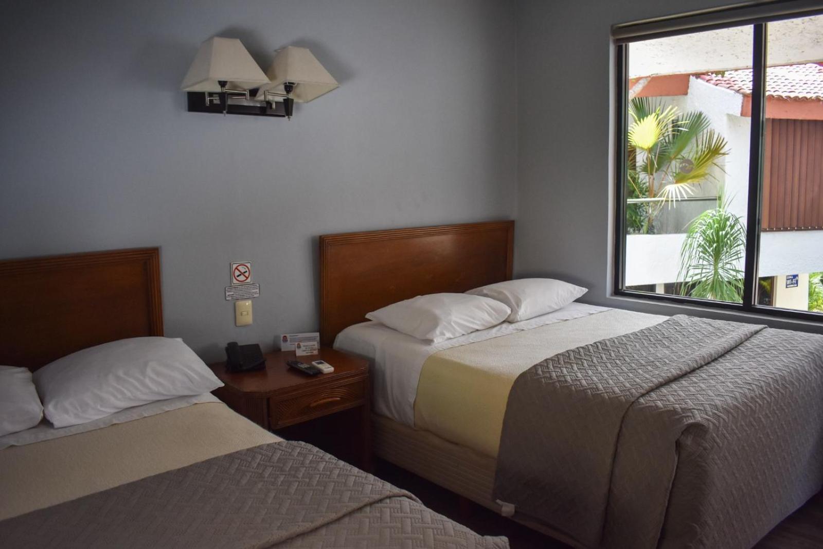 Sina Suites Cancun - Adults Only 3*