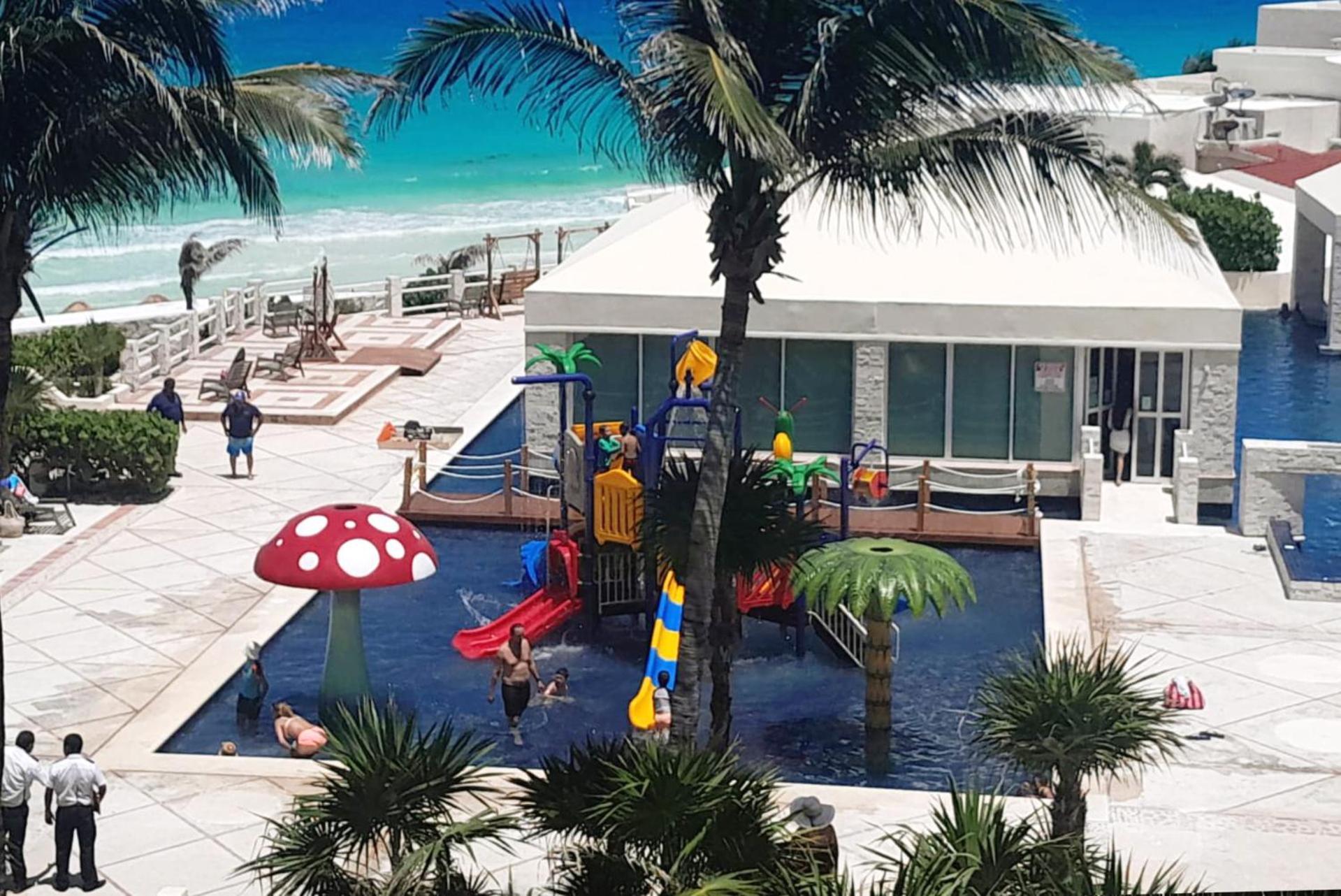 Renovated In At The Zone Apartamento Cancún