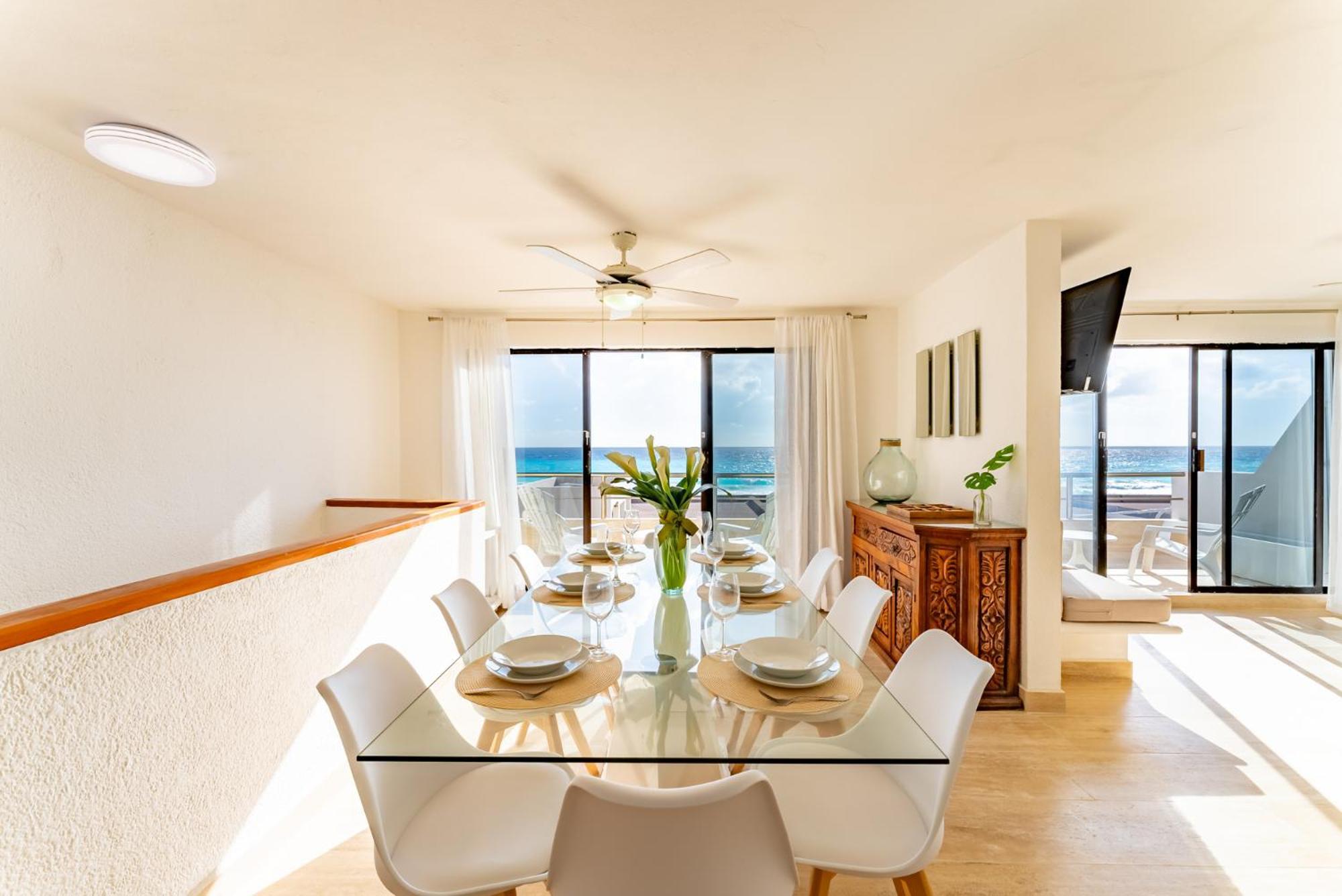 Apartment Beachfront In Zone *