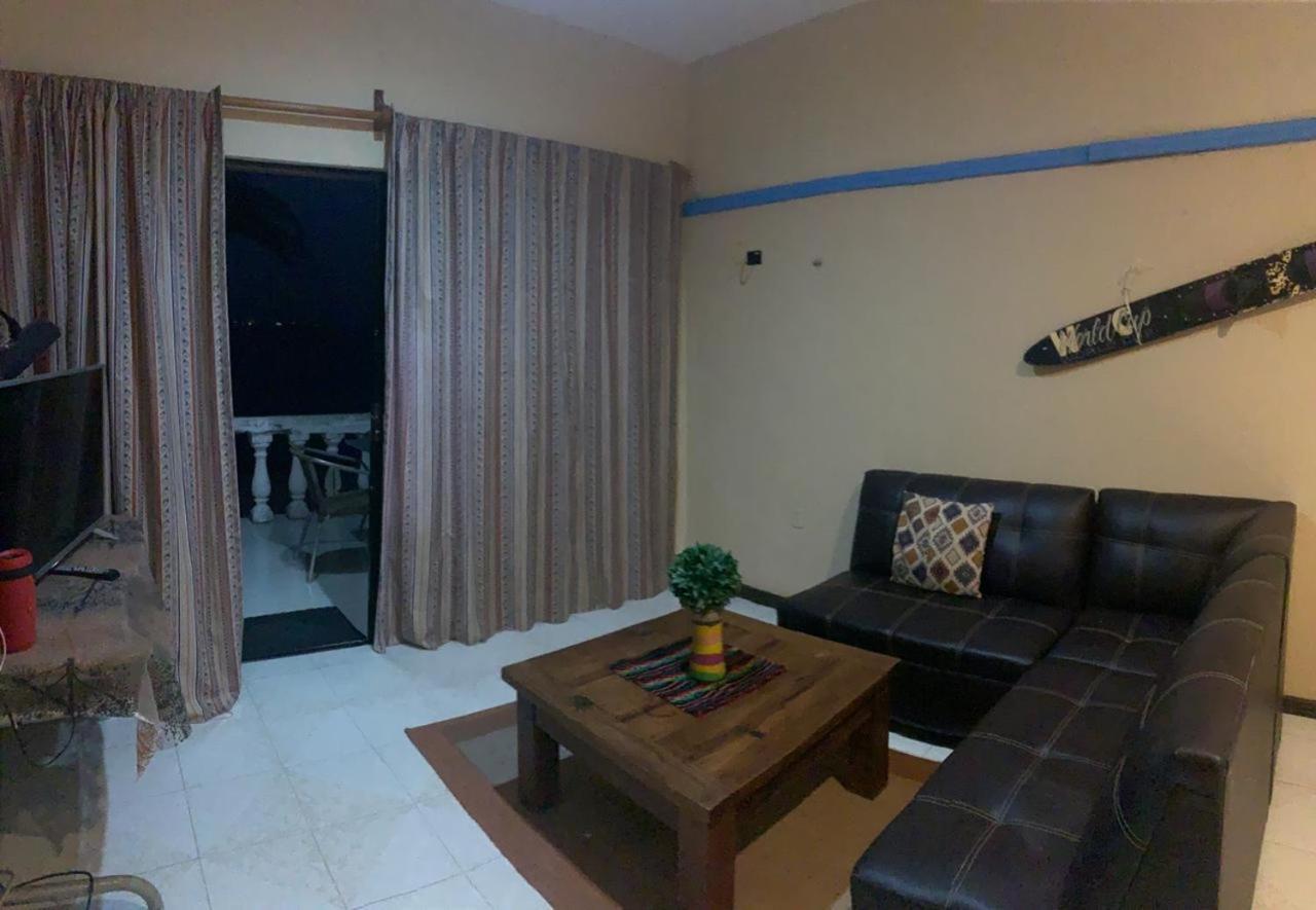 Ocean View Private Habitación en casa particular