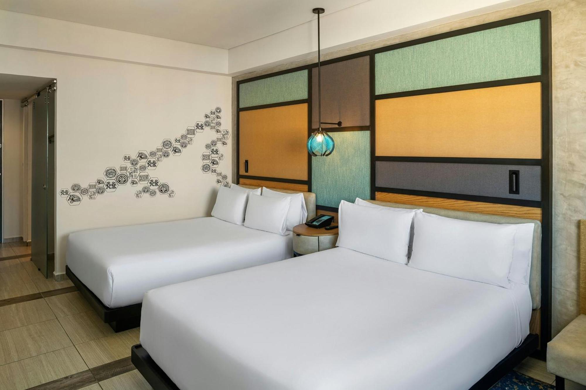 Aloft Hotel Cancun
