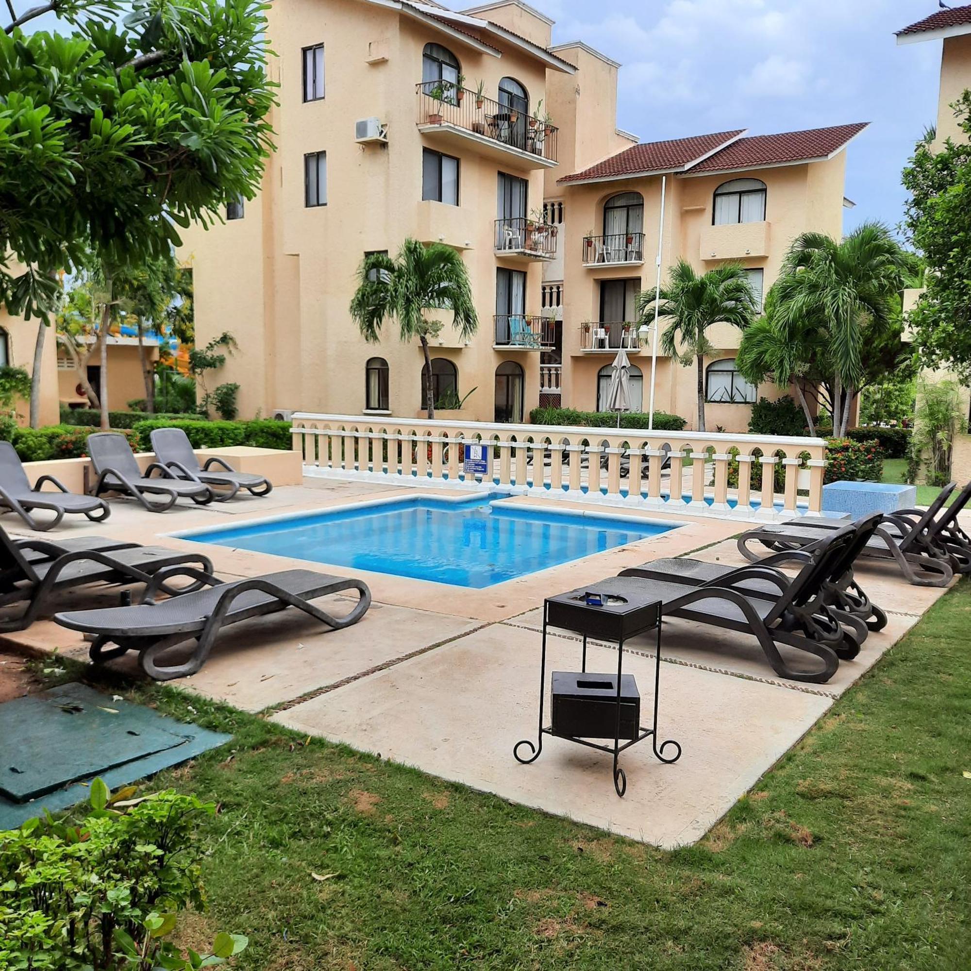 Apartahotel &