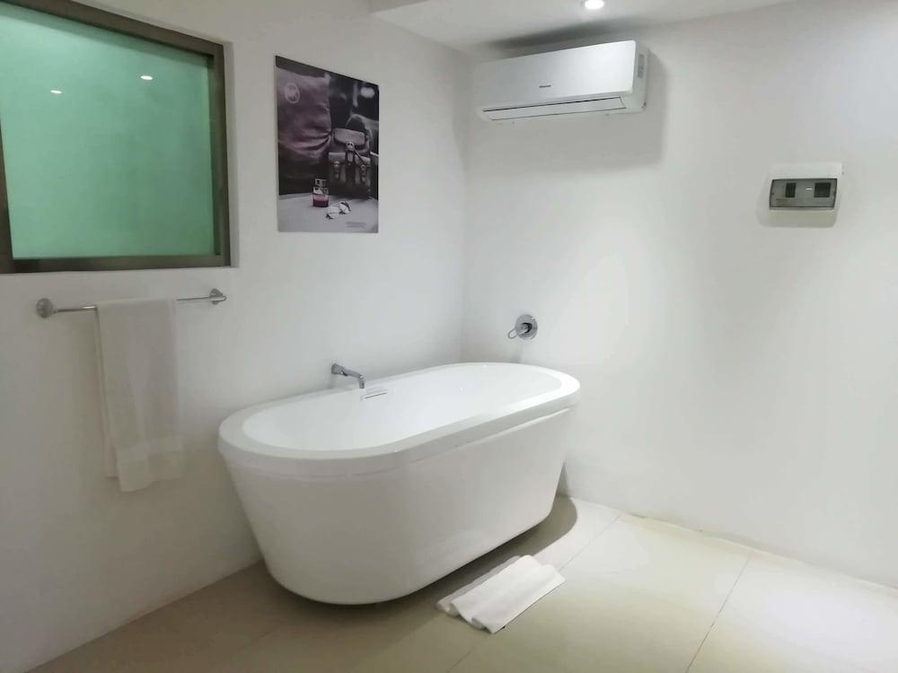Arts - Beaches Zone (adults Only) Hotel