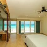 Brisas Beach Shore Villa - Heated Private Pool