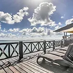 Oceanfront Cancun Condo In All Ritmo Resort