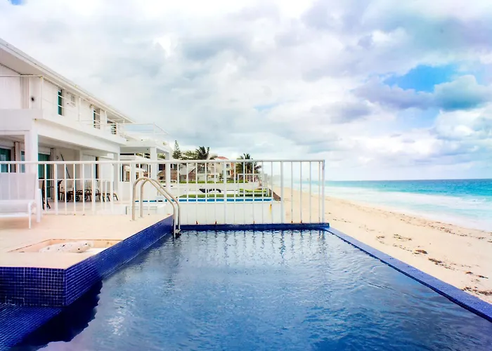 Brisas Beach Shore Villa - Heated Private Pool
