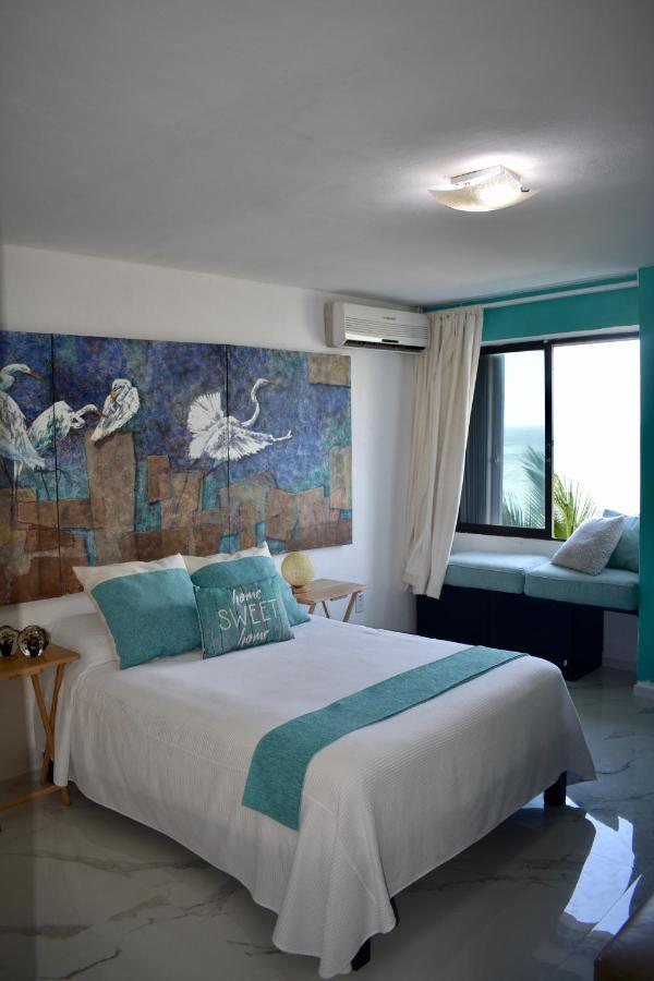 Flamingo Paradise Front By Cielo Maya Apartment *