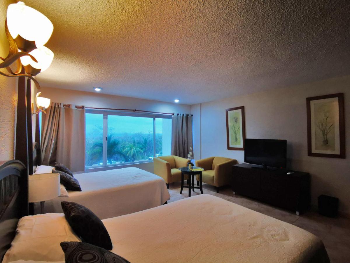 Brisas Beachfront In Zone Apartment *
