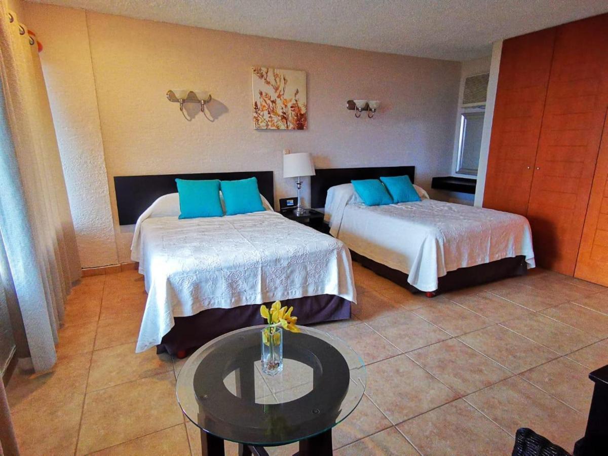Brisas Beachfront In Zone Cancun