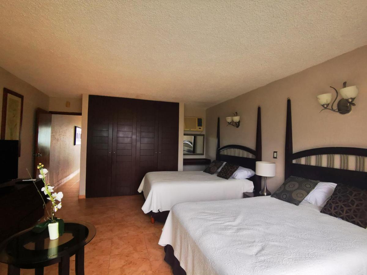 Brisas Beachfront In Zone Apartment Cancun
