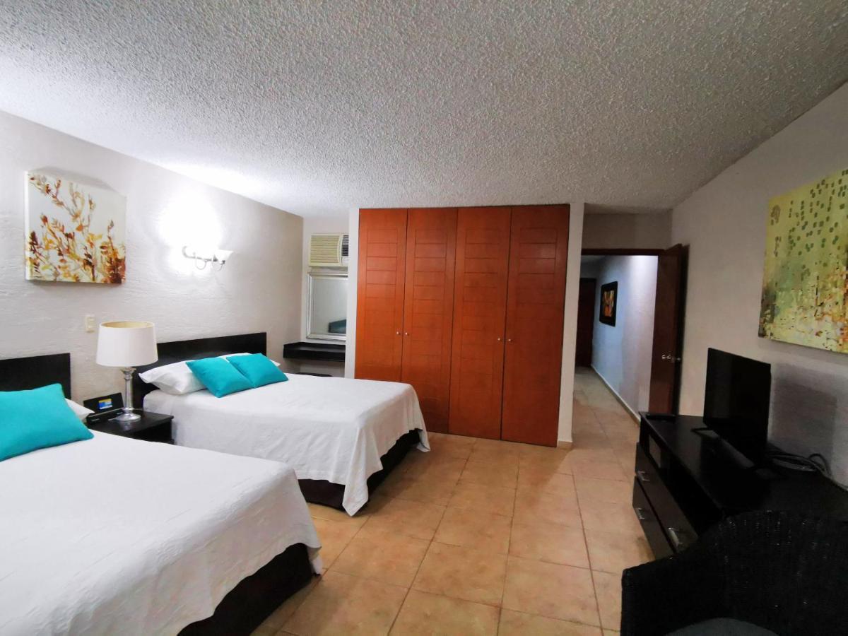 Brisas Beachfront In Zone Apartment Cancun