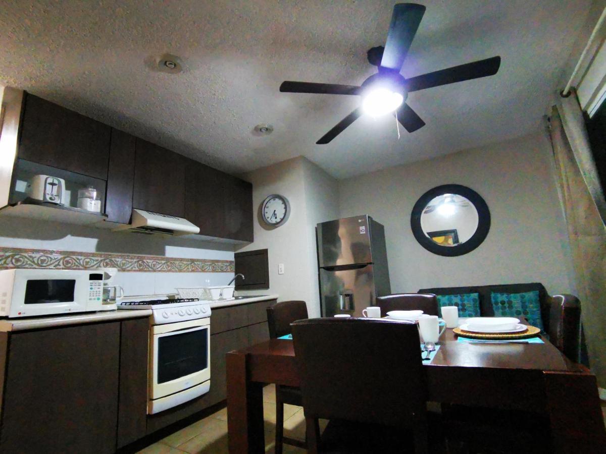 Brisas Beachfront In Zone * Cancun
