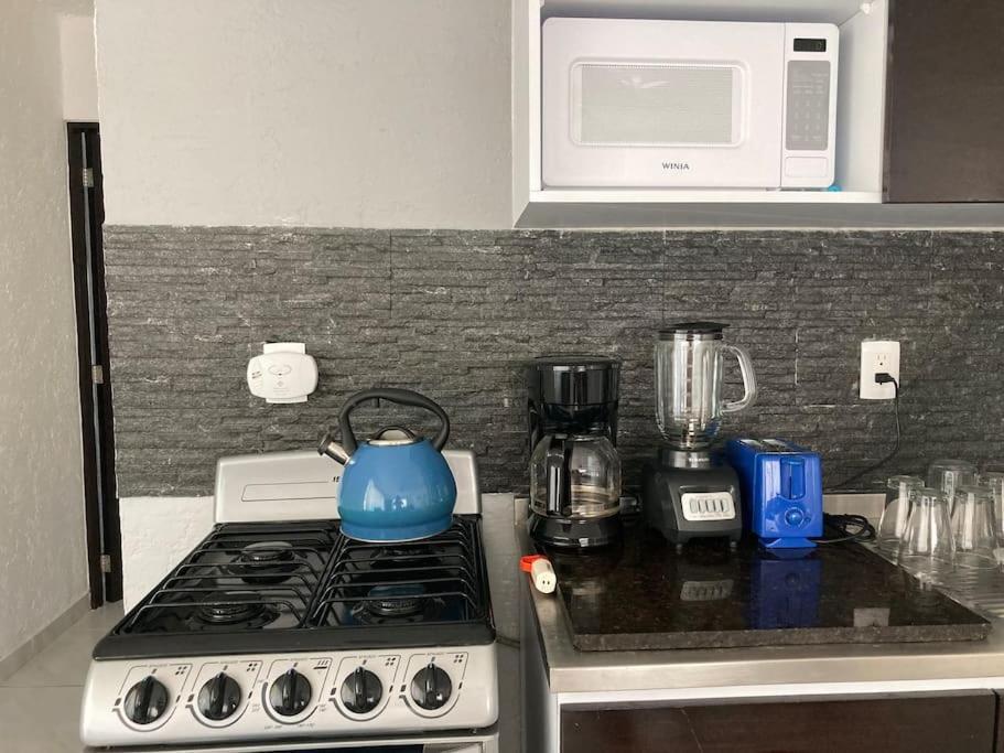 Oceanfront, Entire Apartment