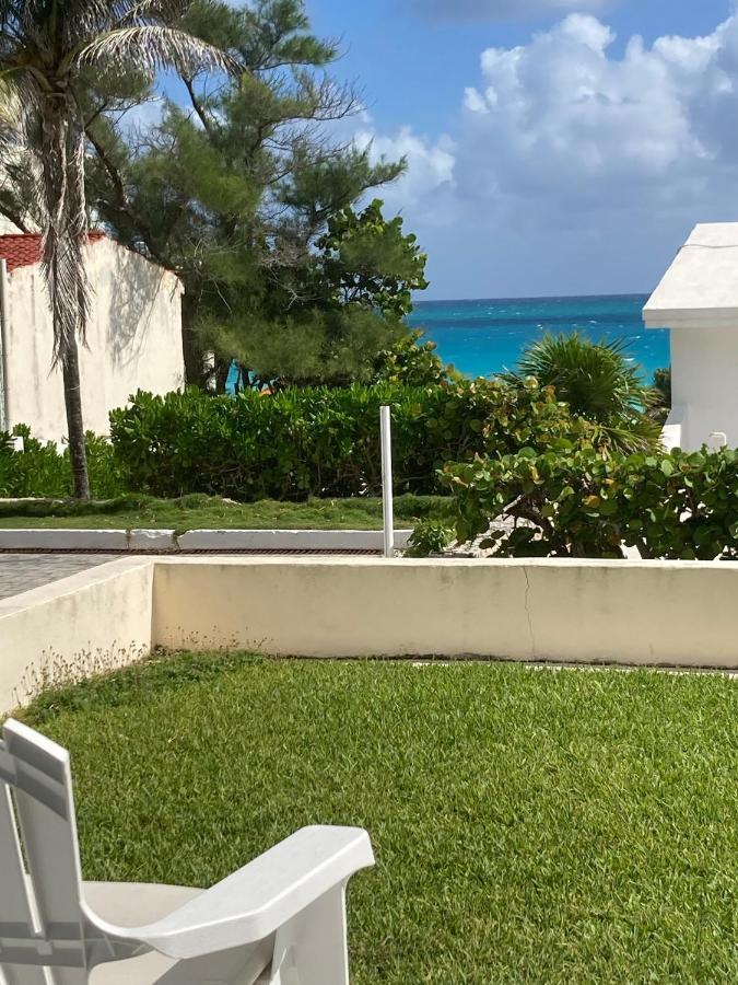 Oceanfront, Entire Apartment *