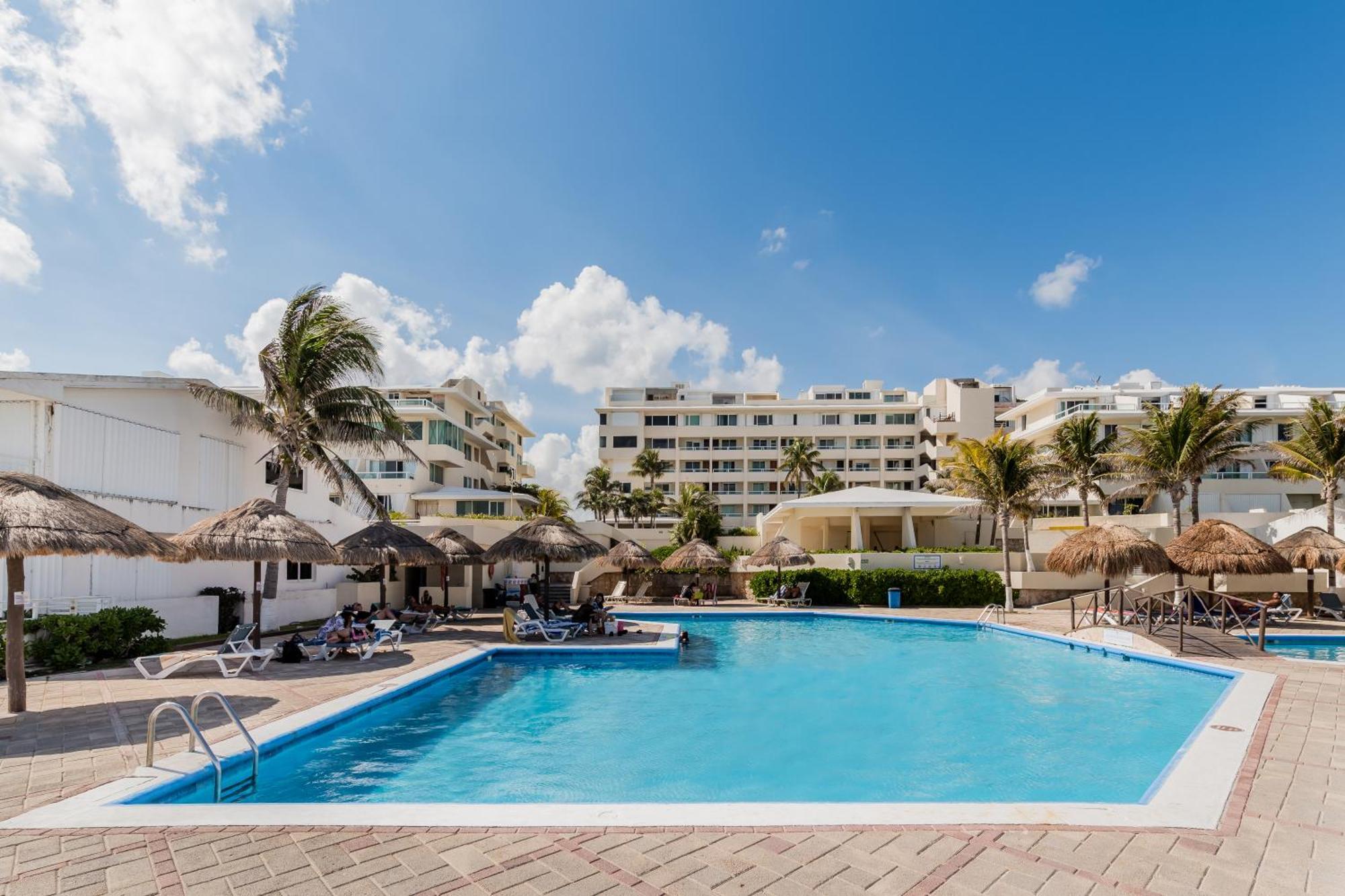 Apartment Brisas Shore - Heated Private Pool Cancun