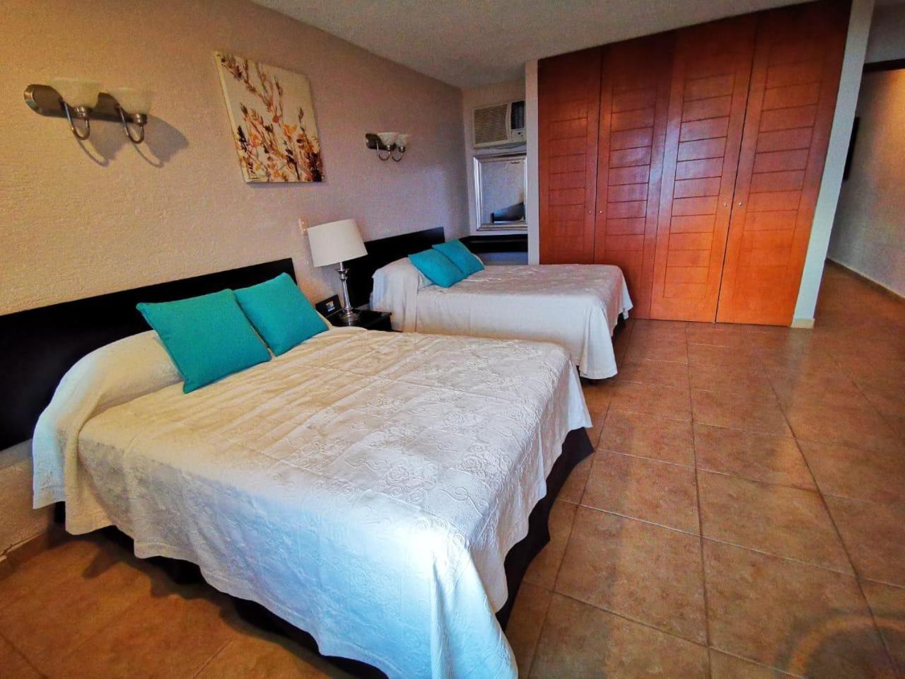 Brisas Beachfront In Zone Cancun