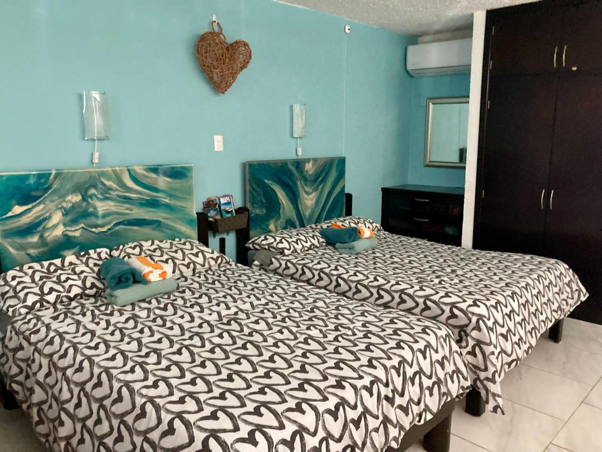 Oceanfront, Entire Cancun