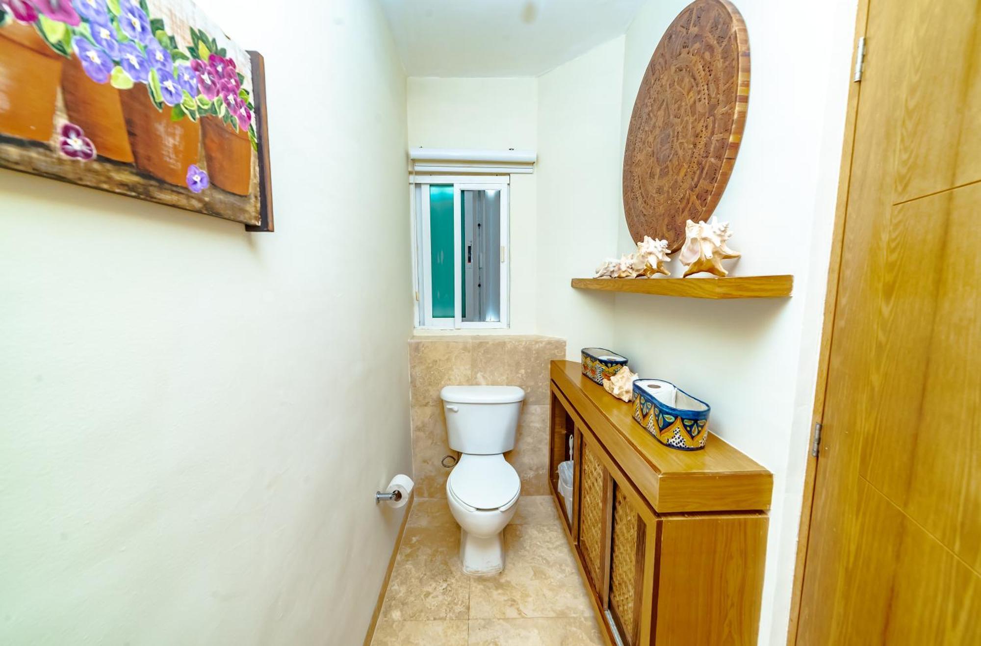 Brisas Shore - Heated Private Pool Apartment