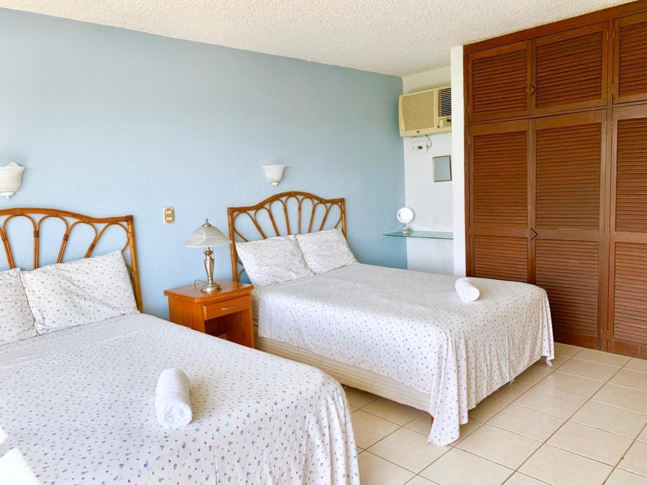 Aparthotel Brisas