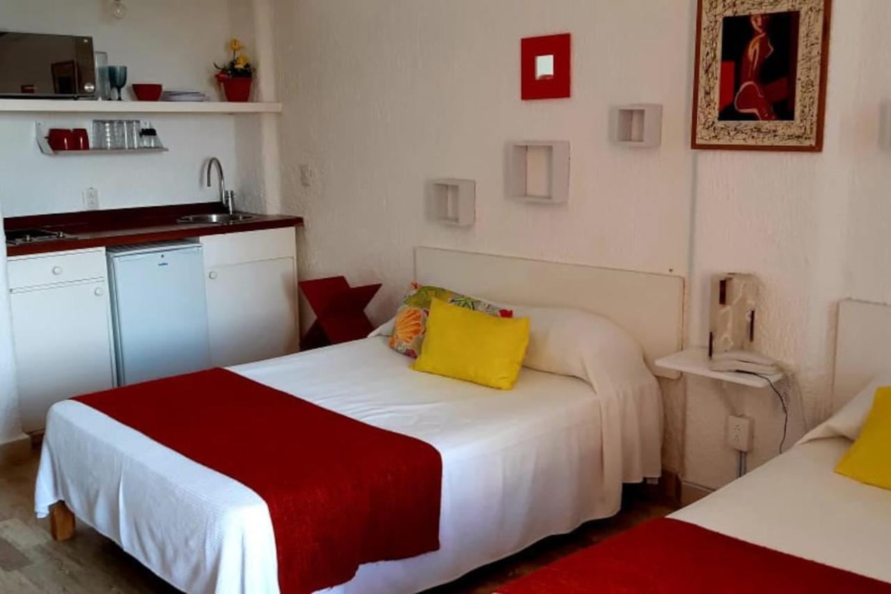 Ocean Front Suite, Balcony, Kitchen. Apartment