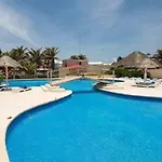 Studio Oceanfront Prime Location