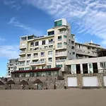 capitan suites sea view