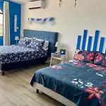Tropical Apartment