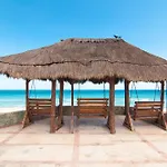 Solymar Condo Beach Resort By Casago