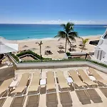 Ocean Front, Beautifull Beach, Studio 3C