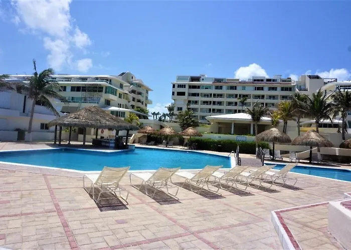Penthouse Ocean & Lagoon Views, New Listing