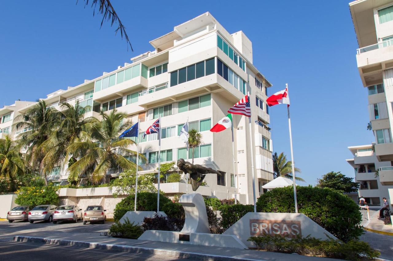 Ocean View Three Bedroom, Three Story Penthouse By The Aparthotel Cancun