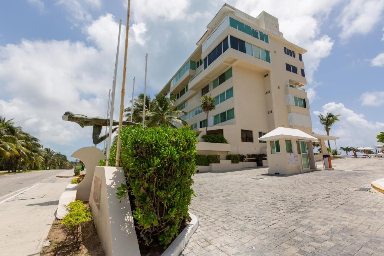 With Balcony Ocean & Lagoon View, Brisas Zone, By & Ocean * Cancun