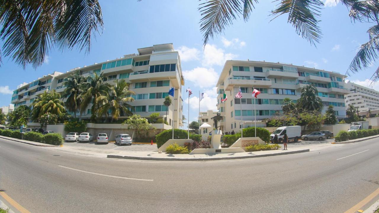 With Balcony Ocean & Lagoon View, Brisas Zone, By & Ocean Apartment *