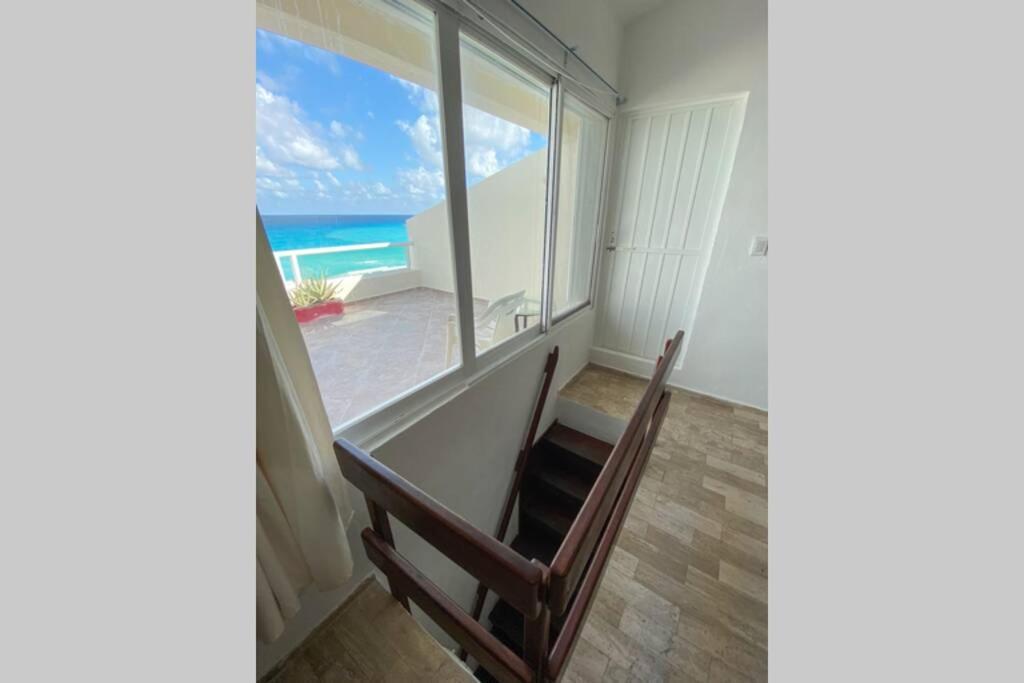 Penthouse Spectacular Ocean View Terrace Brisas Zone *