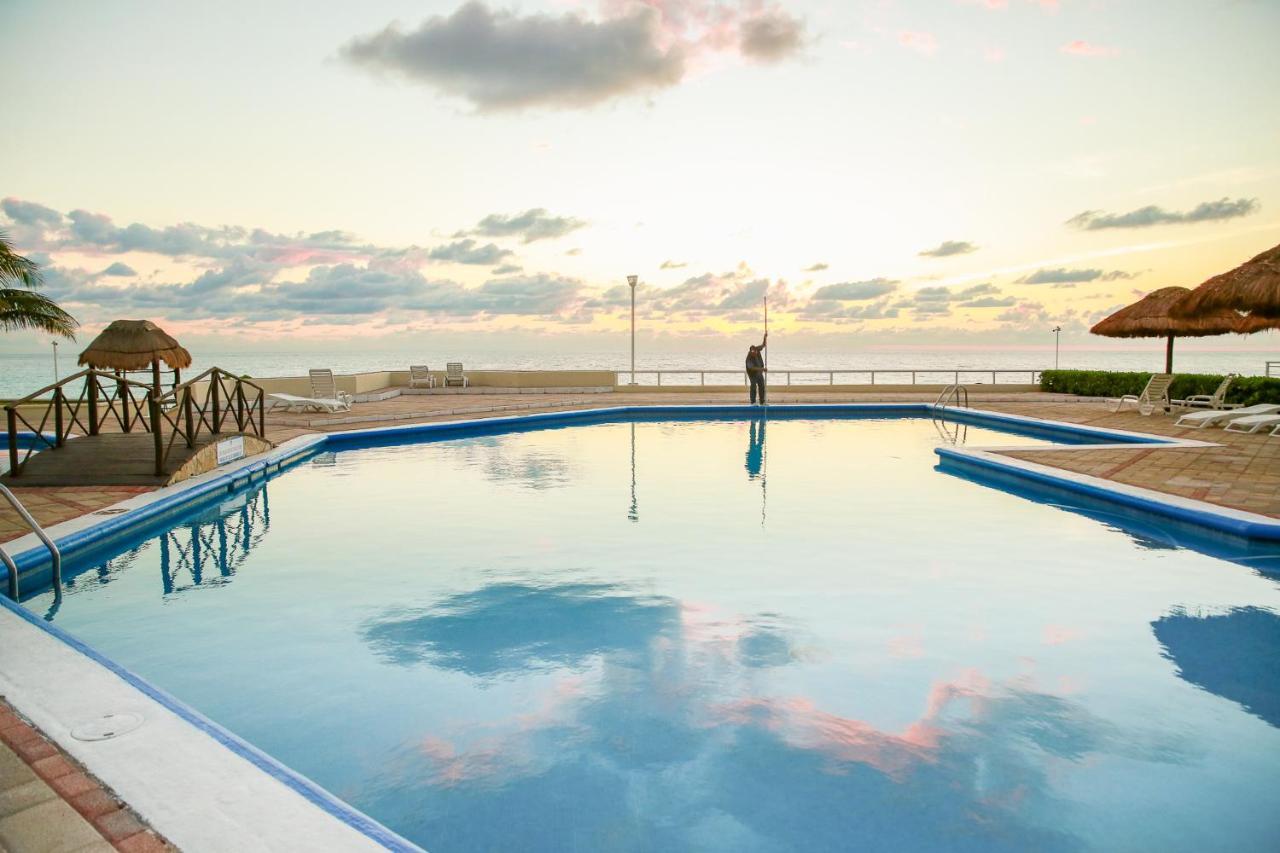 On The With Terrace Ocean View, Brisas 01 By & Ocean Apartment *