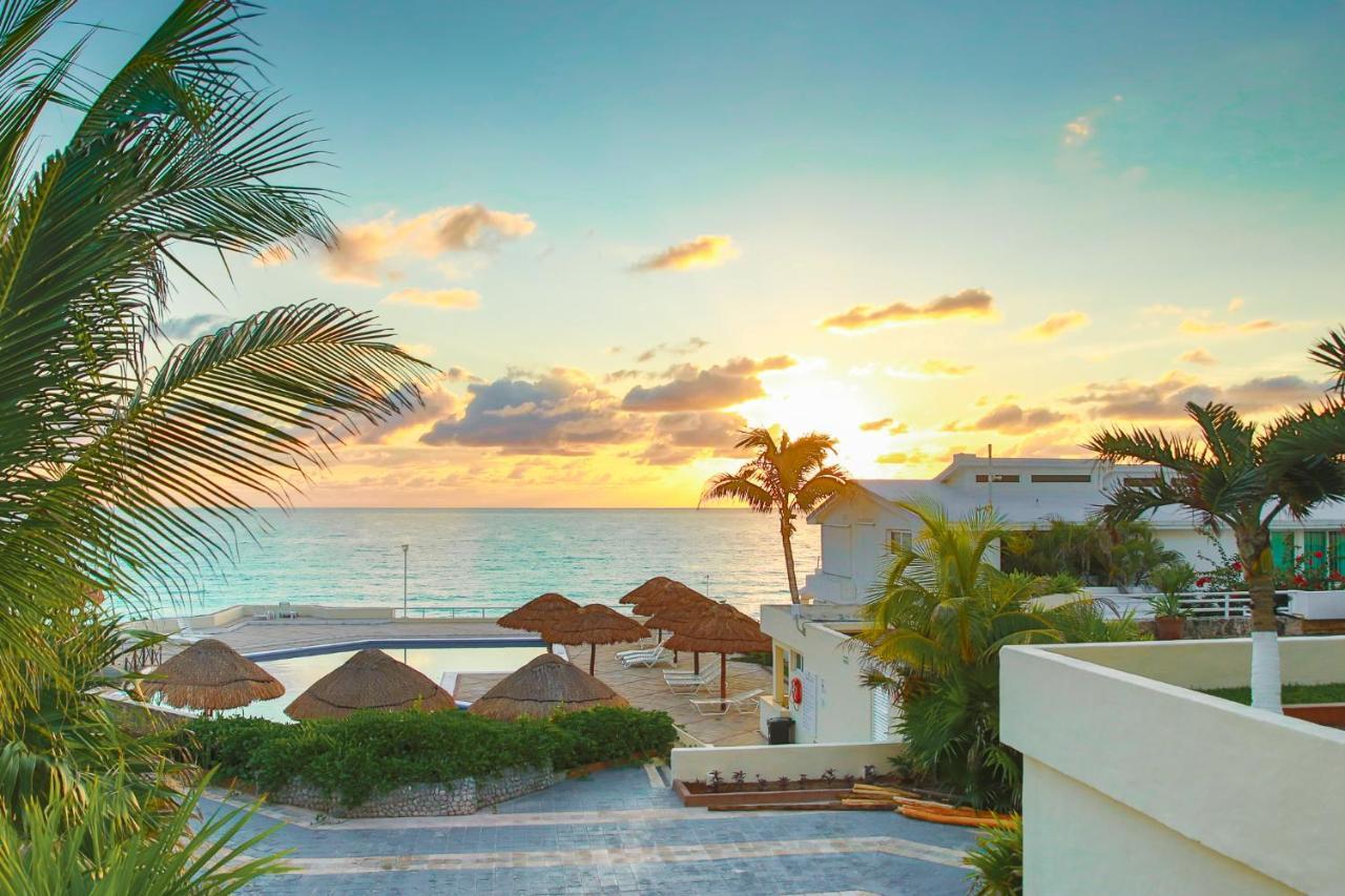 Penthouse Spectacular Ocean View Terrace Brisas Zone Cancún