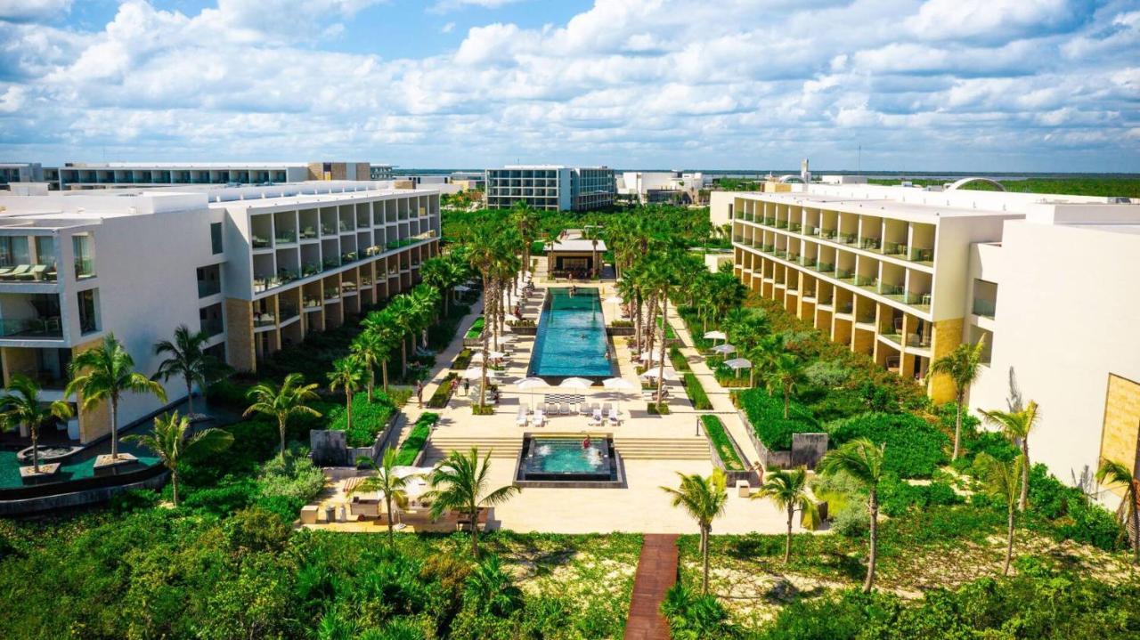 Resort Family Selection At Grand Palladium Select Costa Mujeres