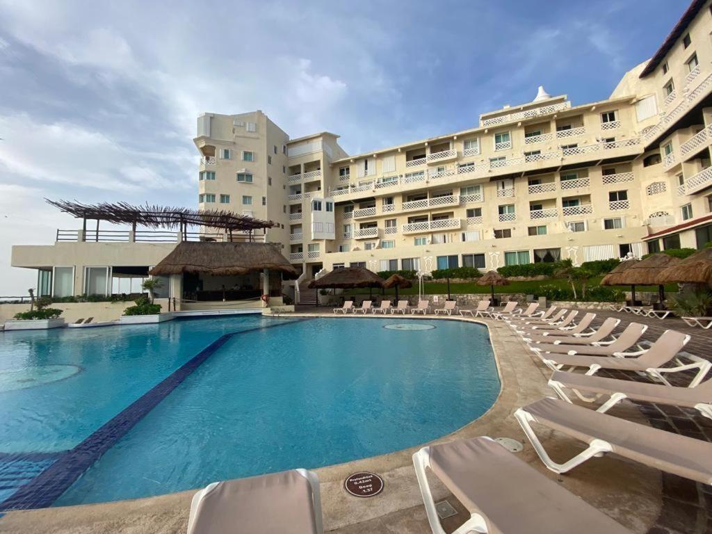 Capitan Sea View Apartamento