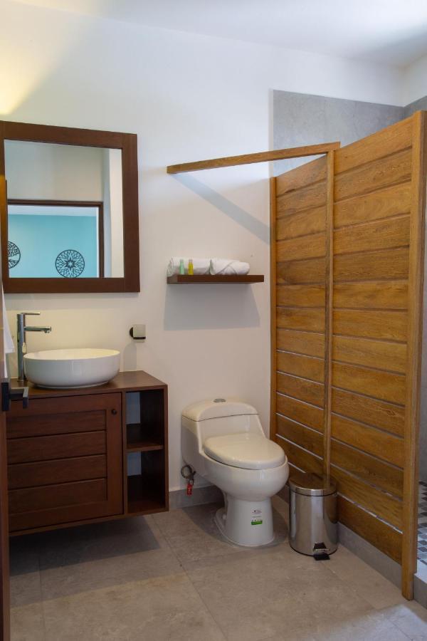 Esduma Mura Cancun