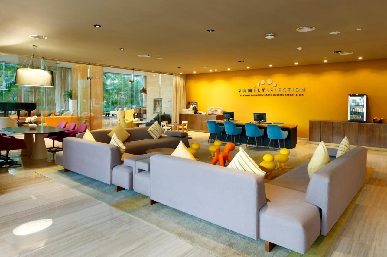 Family Selection At Grand Palladium Select Costa Mujeres Resort Cancún