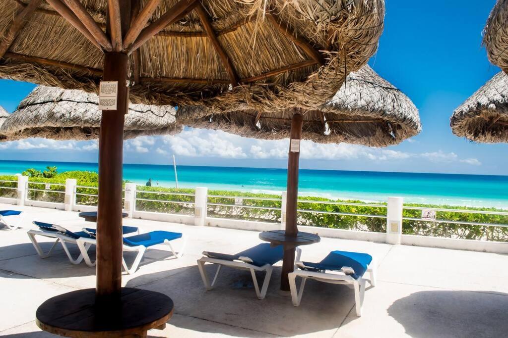 Ocean Front Marlin, Location In Zone #109 Apartment