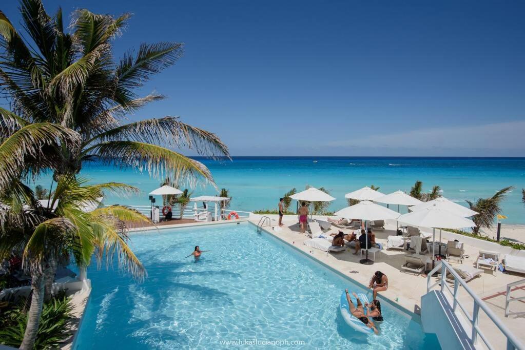 Ocean Front, Beautifull Beach, 3c