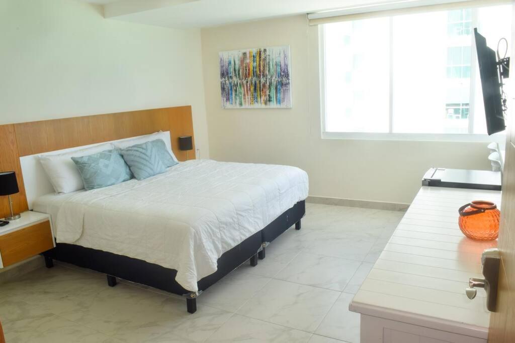 Apartment Ocean Front, Beautifull Beach, 3c Cancun