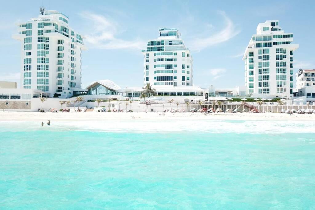 Ocean Front, Beautifull Beach, 3c Cancun