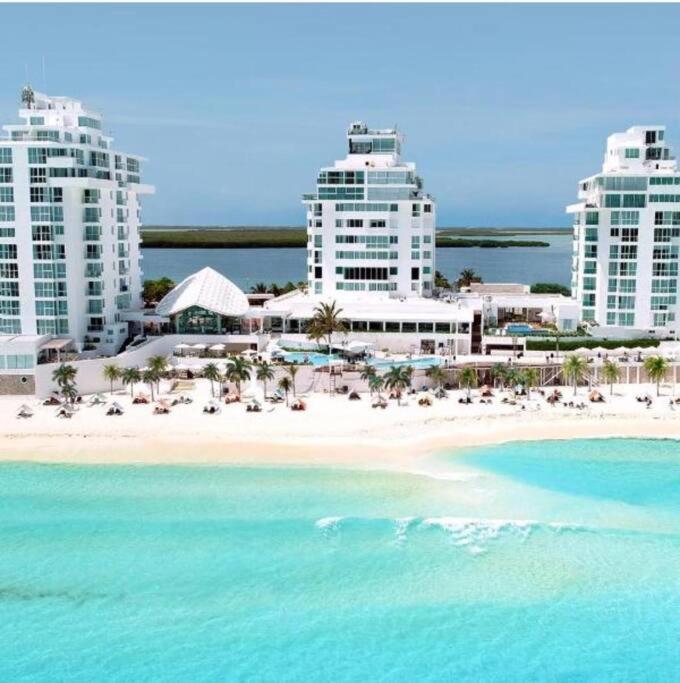 Ocean Front, Beautifull Beach, 3c Apartment