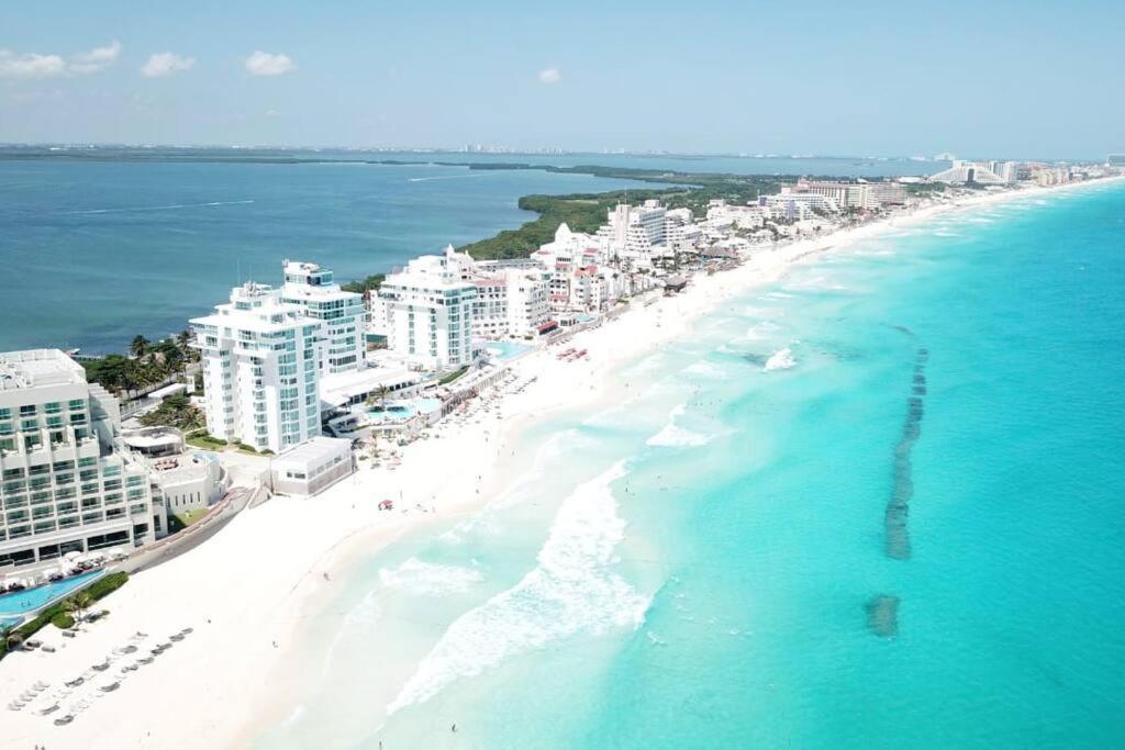 Apartment Ocean Front, Beautifull Beach, 3c