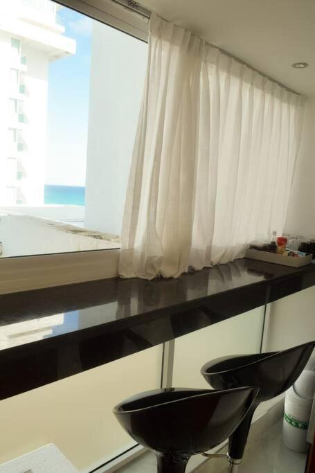 Estudio 4 Sobre Playa, Alberca, Gimnasio, Jacuzzi *