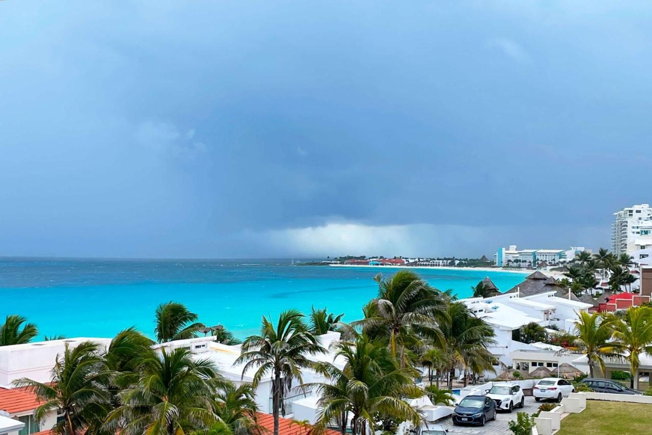 Renovated In At The Zone * Cancun